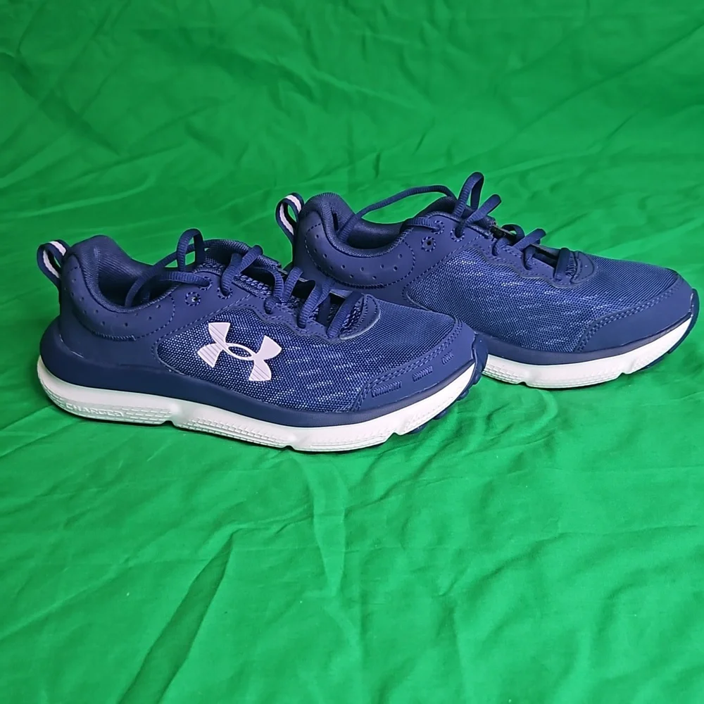 Under Armour Women’s Blue Athletic Running Shoes